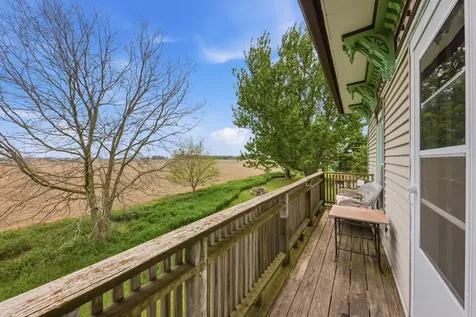 403 East Cherokee Avenue Shabbona IL 60550