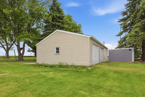 403 East Cherokee Avenue Shabbona IL 60550