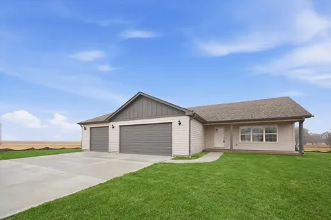 477 Emma Drive Manteno IL 60950