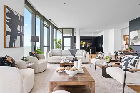 211 North Harbor Drive Chicago IL 60601