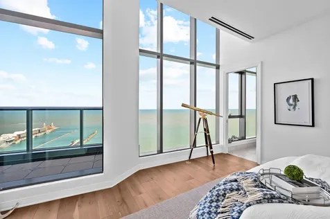 211 North Harbor Drive Chicago IL 60601