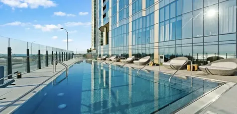 211 North Harbor Drive Chicago IL 60601