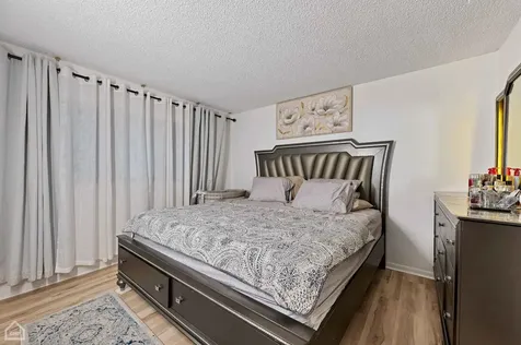 9708 Nottingham Avenue Chicago Ridge IL 60415