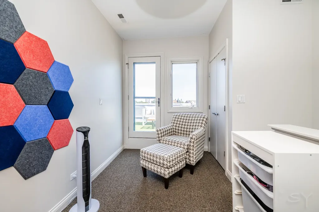 2455 West Ohio Street Chicago IL 60612