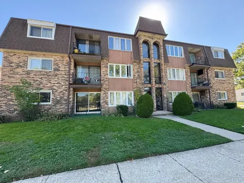6027 103RD Street Chicago Ridge IL 60415
