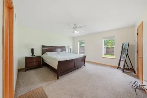 3009 W Sherman Avenue Waukegan IL 60085