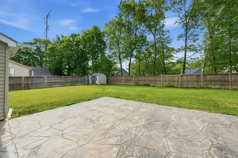 3009 W Sherman Avenue Waukegan IL 60085
