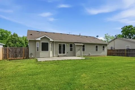3009 W Sherman Avenue Waukegan IL 60085