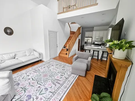 1655 West Wrightwood Avenue Chicago IL 60614