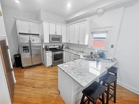 1655 West Wrightwood Avenue Chicago IL 60614