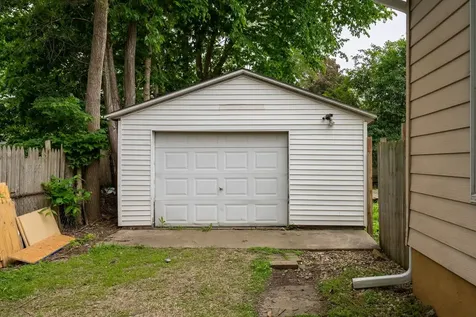 1210 North Madison Street Bloomington IL 61701