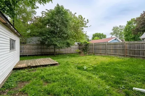 1210 North Madison Street Bloomington IL 61701