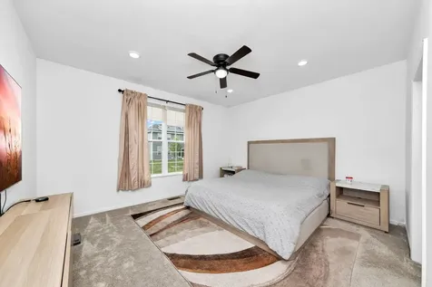 135 South Devoe Drive Oswego IL 60543