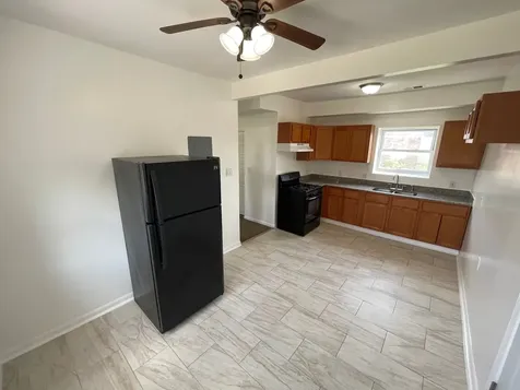 649 East Marquette Road Chicago IL 60637