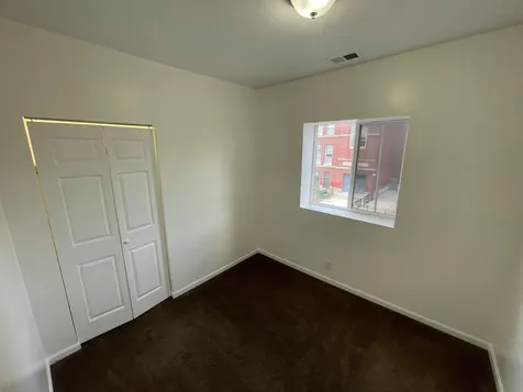 649 East Marquette Road Chicago IL 60637
