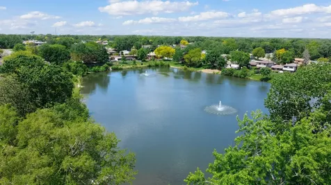 6234 Dolores Drive Oak Forest IL 60452