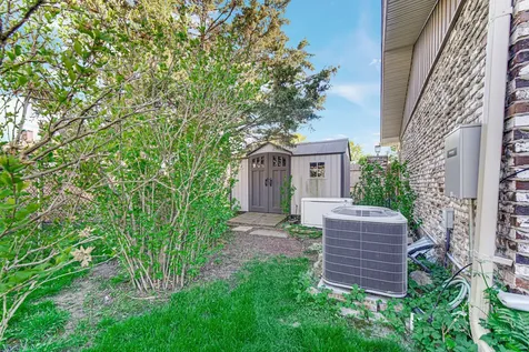 6234 Dolores Drive Oak Forest IL 60452