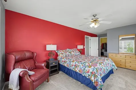 106 Essex Lane Savoy IL 61874