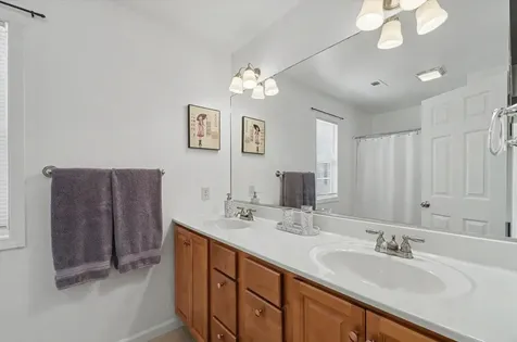 106 Essex Lane Savoy IL 61874