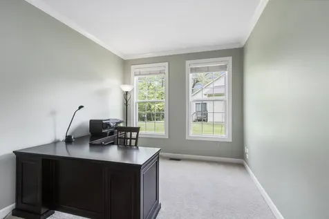 224 Red Oak Court Island Lake IL 60042