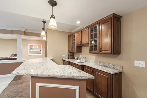 224 Red Oak Court Island Lake IL 60042