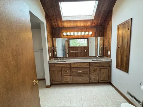 25303 Spring Valley Road Shannon IL 61078