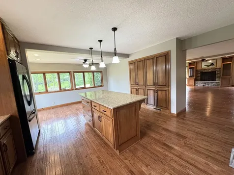 25303 Spring Valley Road Shannon IL 61078
