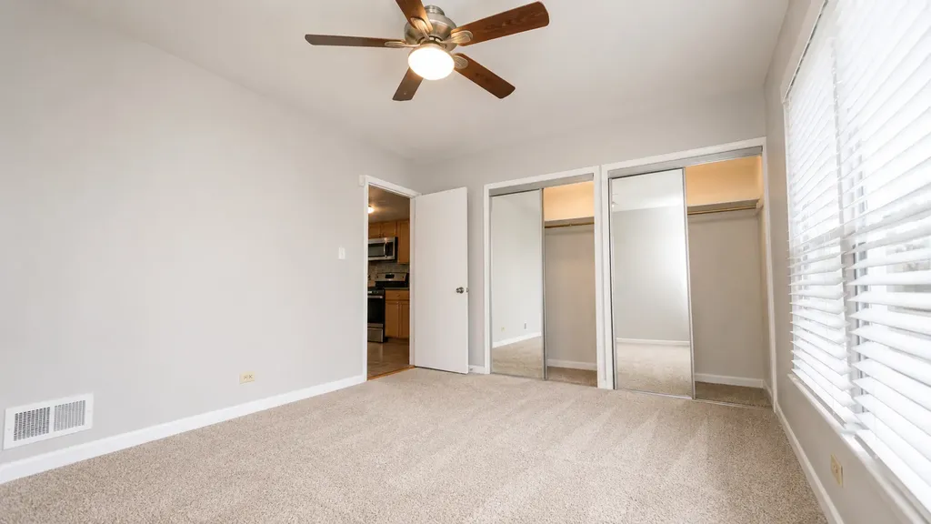 9348 South Michigan Avenue Chicago IL 60619