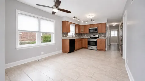 9348 South Michigan Avenue Chicago IL 60619
