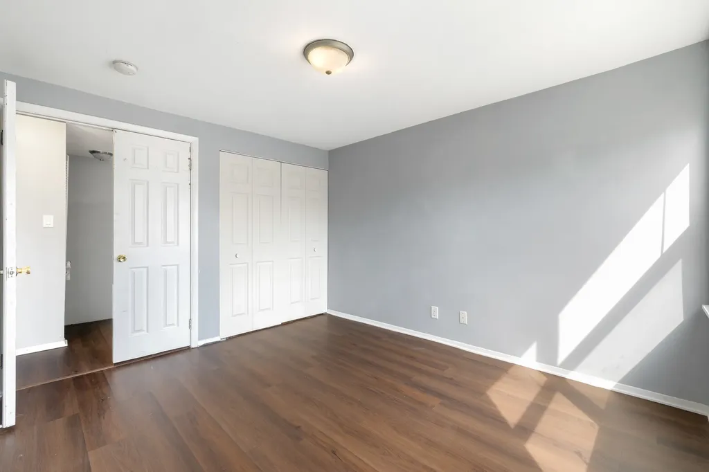 9 Fernwood Drive Bolingbrook IL 60440