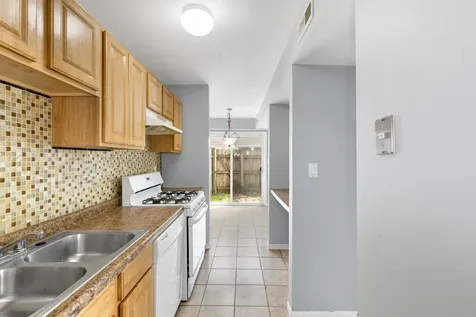 9 Fernwood Drive Bolingbrook IL 60440