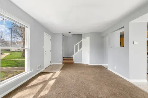 9 Fernwood Drive Bolingbrook IL 60440