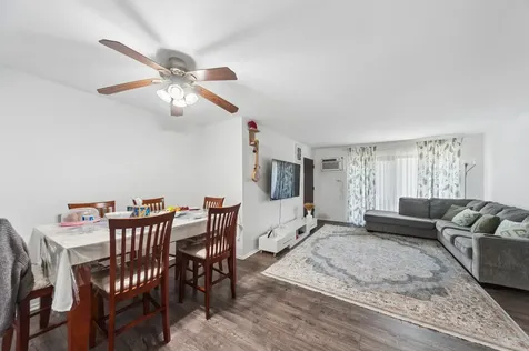 3488 Salem Walk Northbrook IL 60062