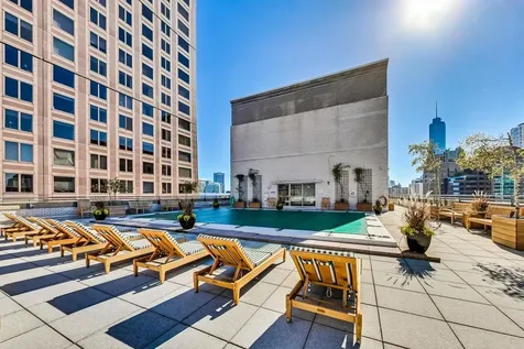 777 North Michigan Avenue Chicago IL 60611