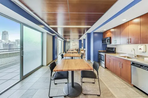 777 North Michigan Avenue Chicago IL 60611