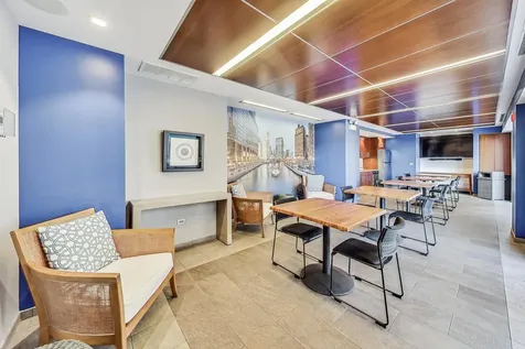 777 North Michigan Avenue Chicago IL 60611
