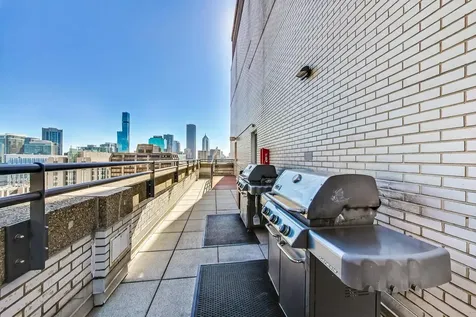 777 North Michigan Avenue Chicago IL 60611