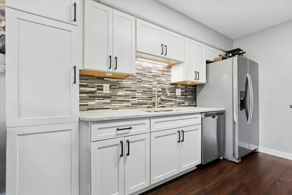 783 Bon Terre Road New Lenox IL 60451