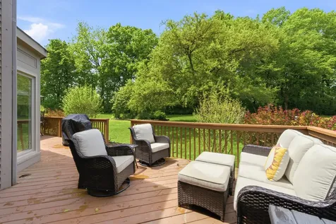 1398 Medinah Drive Itasca IL 60143