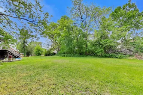 330 Park Avenue Cary IL 60013