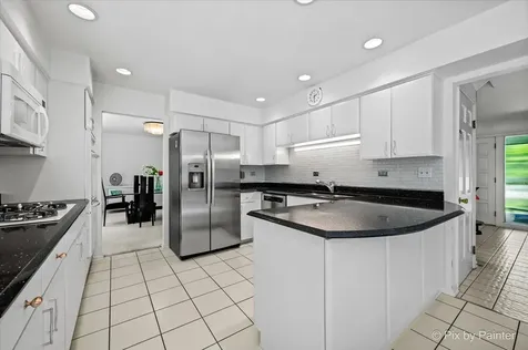 3935 Michael Lane Glenview IL 60026