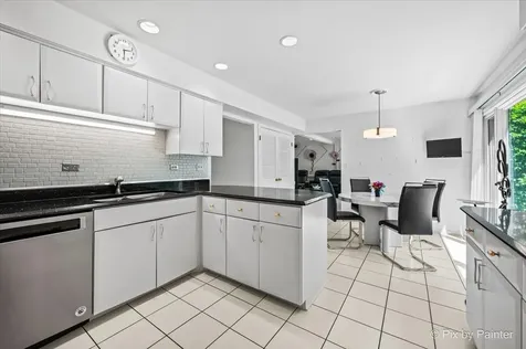 3935 Michael Lane Glenview IL 60026