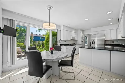 3935 Michael Lane Glenview IL 60026