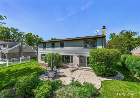 3935 Michael Lane Glenview IL 60026