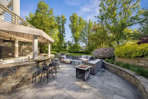 125 Circle Ridge Drive Burr Ridge IL 60527