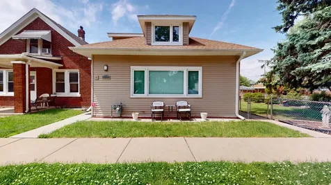 1322 Harvey Avenue Berwyn IL 60402