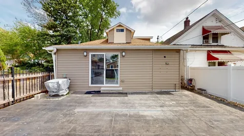 1322 Harvey Avenue Berwyn IL 60402