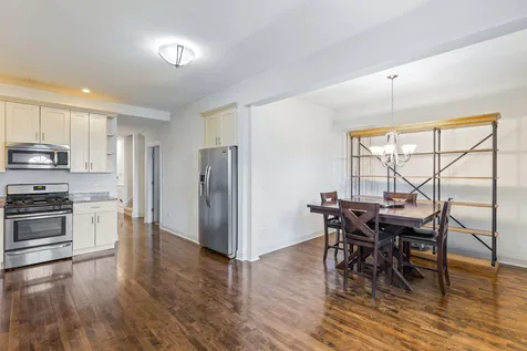 2511 Highland Avenue Berwyn IL 60402