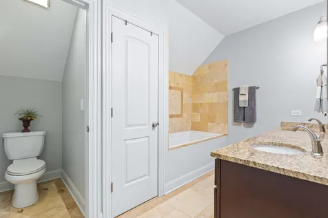 2511 Highland Avenue Berwyn IL 60402