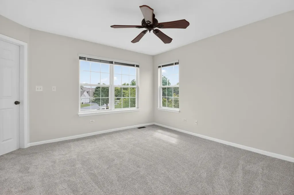 2916 Sheehan Drive Naperville IL 60564